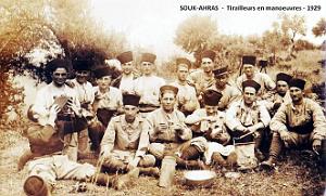 Souk-Ahras - Tirailleurs - Manoeuvres - Repas - 1929